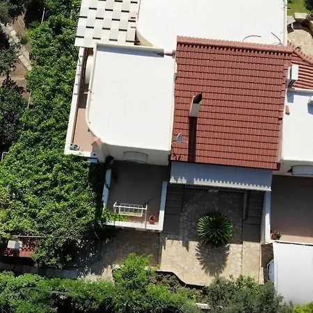 Holiday home Anassa *